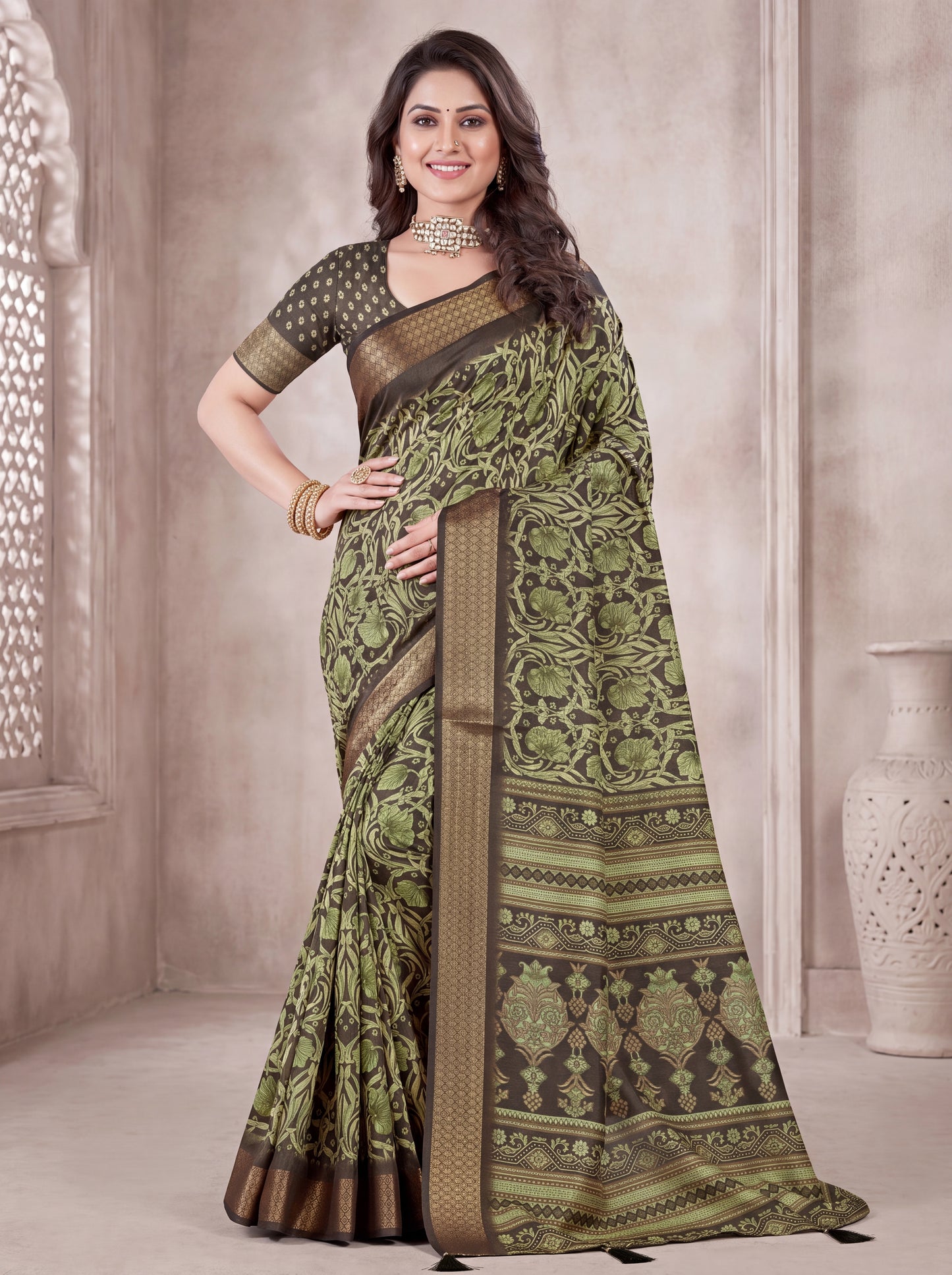 Dola Silk Saree with All-Over Floral Print & Zari Border Blouse Piece