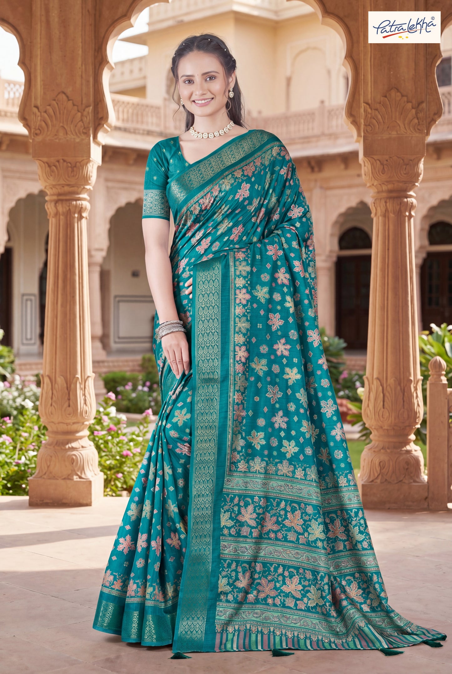 Royal Dola Silk Saree with Self Jacquard Border & Elegant Floral Weaving