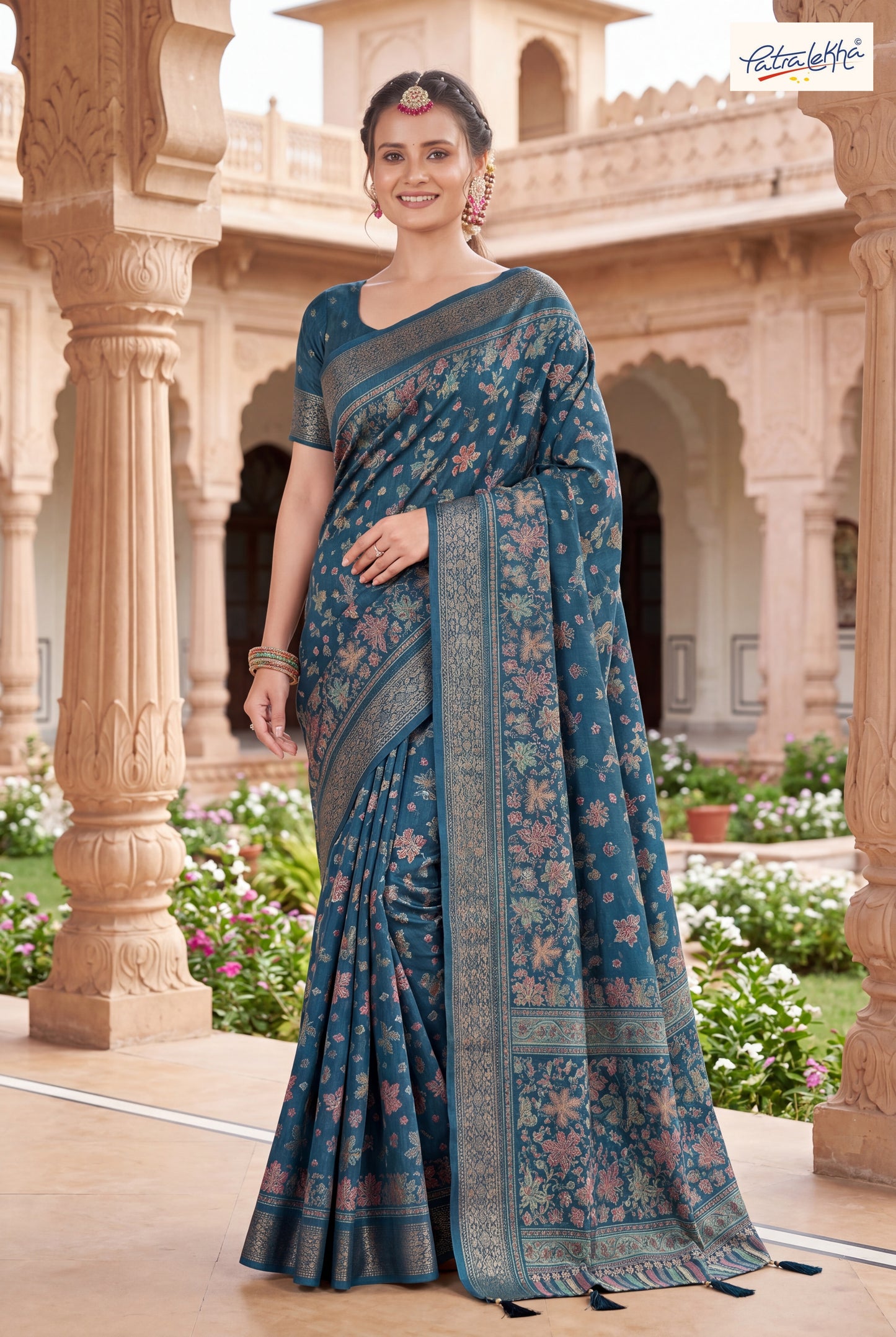 Royal Dola Silk Saree with Self Jacquard Border & Elegant Floral Weaving