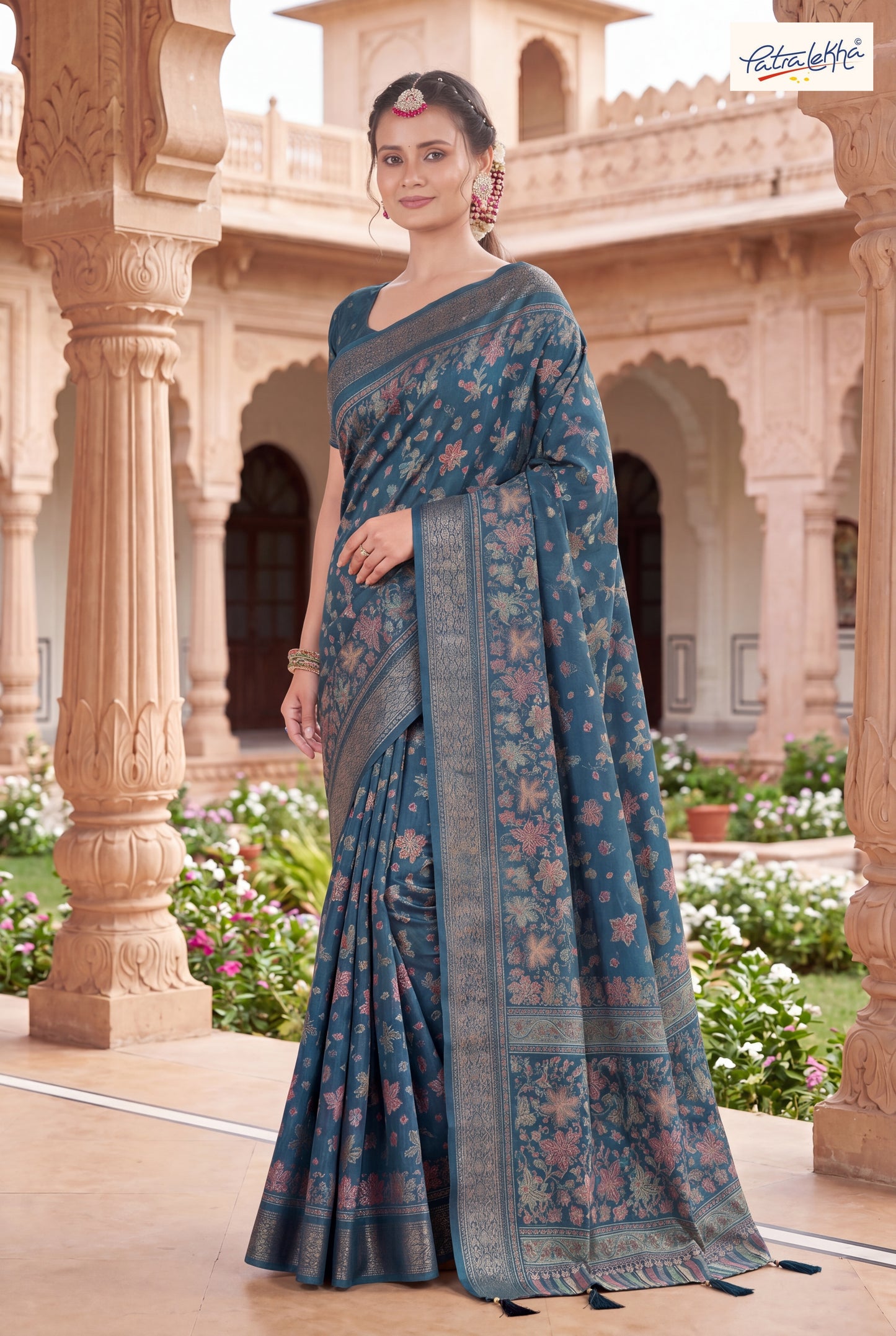 Royal Dola Silk Saree with Self Jacquard Border & Elegant Floral Weaving