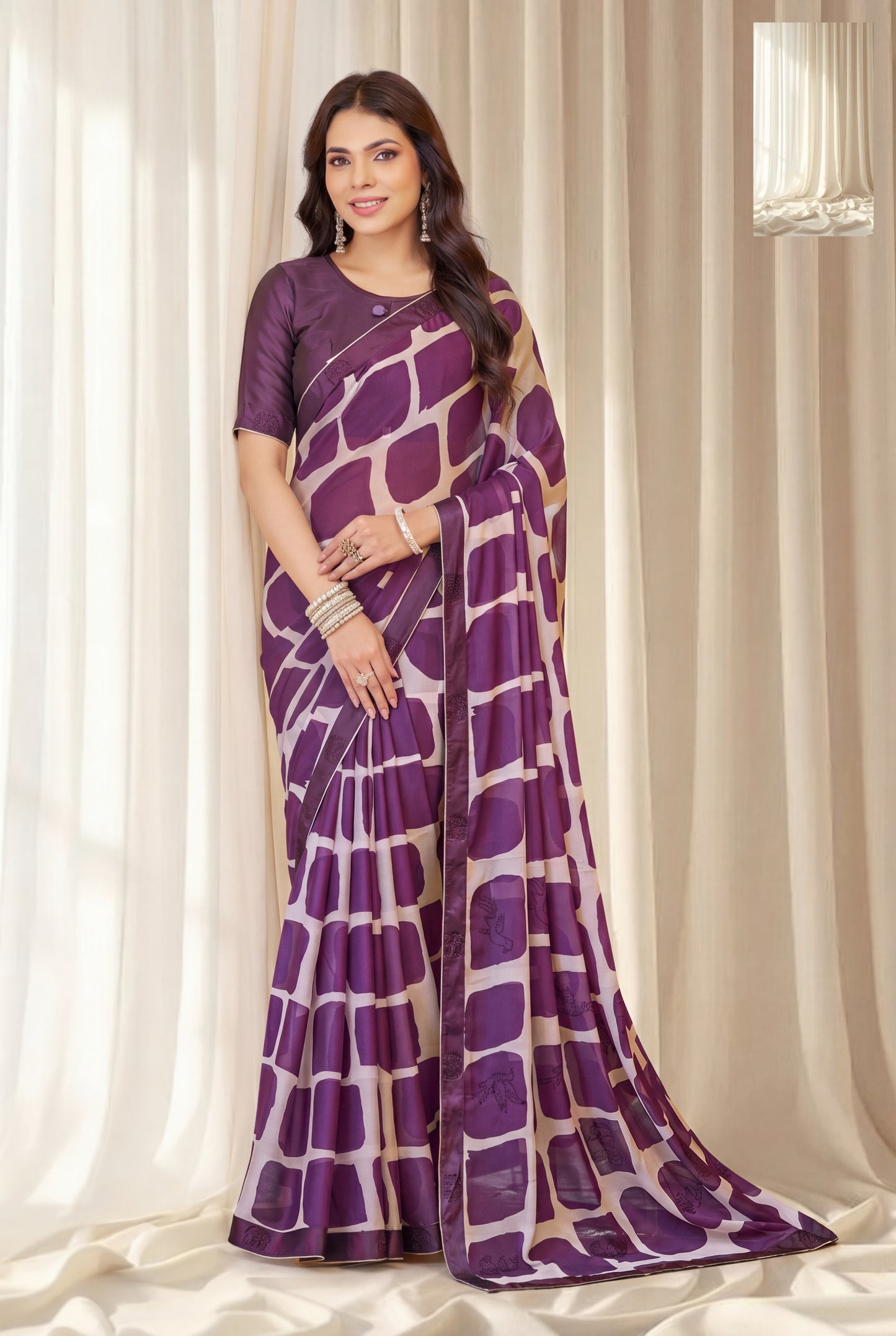 Elegant Kreeva Georgette Saree with Stone Work Pallu & Designer Border