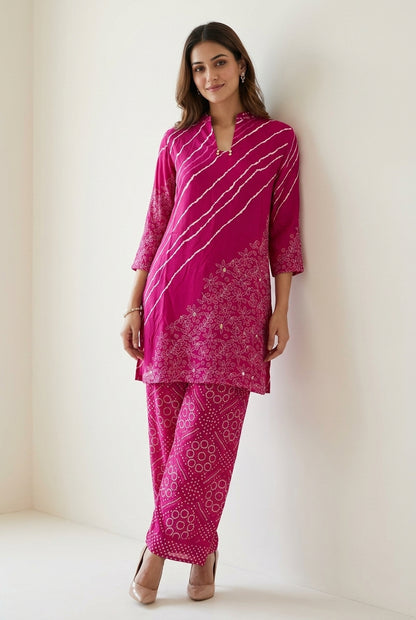 Gulnaar Printed Natural Crepe Kurta Pant Set